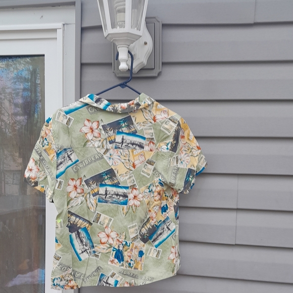 Caribbean Joe Womens M  Island Button Up Blouse  Short Sleeve - Picture 6 of 7